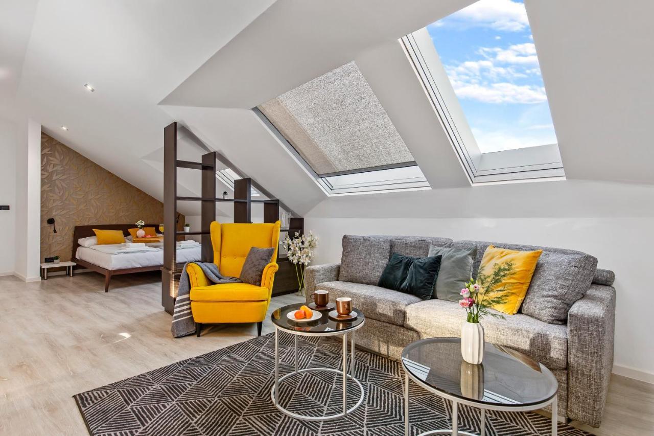 Apartments Rijeka In מראה חיצוני תמונה