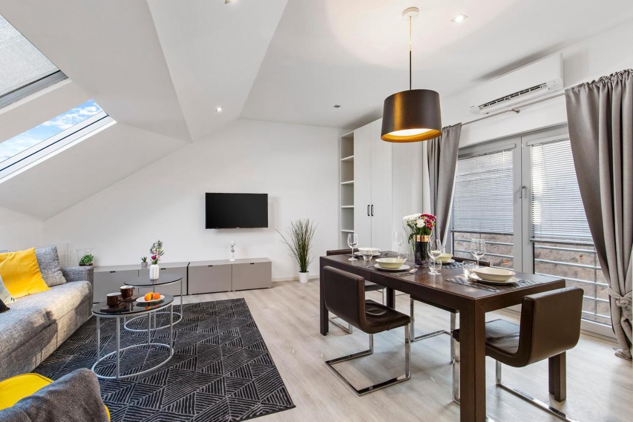 Apartments Rijeka In מראה חיצוני תמונה
